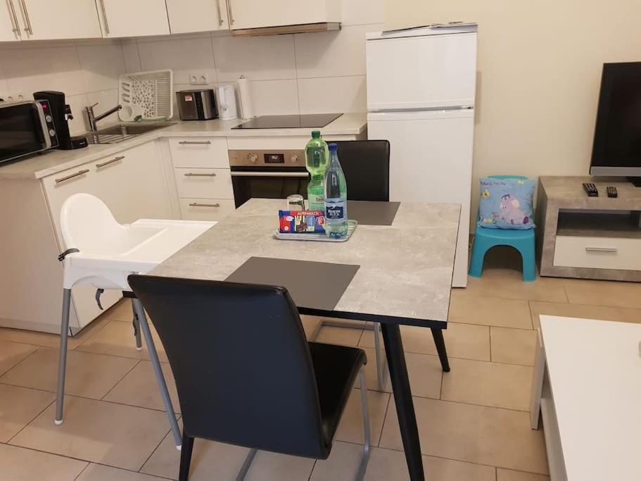 Ferienwohnung In Kaiserslautern-Hohenecken Luaran gambar